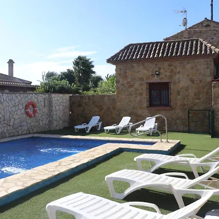 En Conil Con Piscina 科尼尔-德拉弗龙特拉