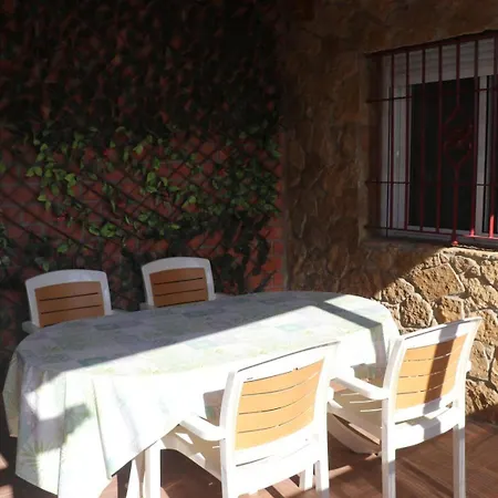 En Conil Con Piscina * 科尼尔-德拉弗龙特拉